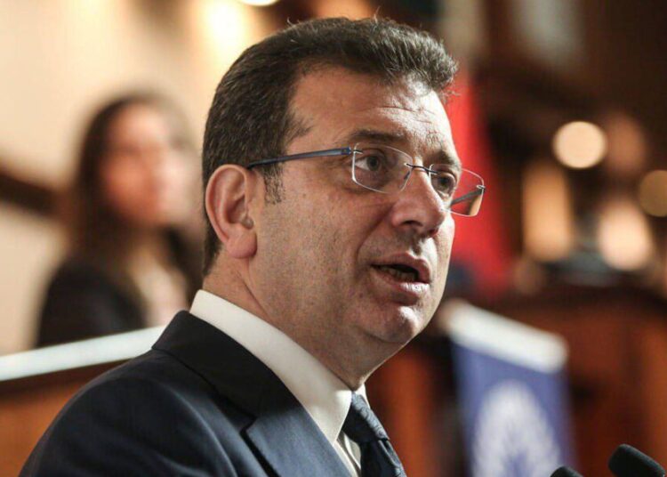 Son anket: Ekrem İmamoğlu, 3 potansiyel AK Parti adayının önünde 1 Son anket: Ekrem İmamoğlu, 3 potansiyel AK Parti adayının önünde