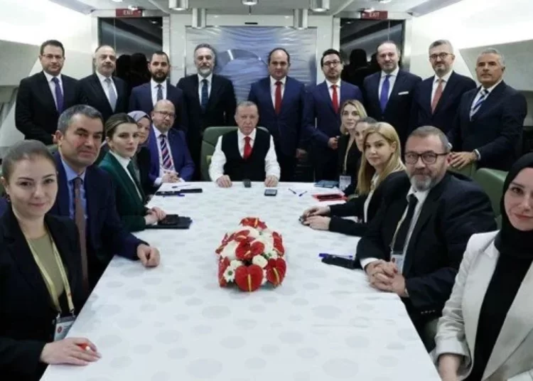 Erdoğan: 2019'dan farklı olarak bu seçimde Cumhur İttifakı başlığıyla adım atıyoruz 1 Erdoğan: 2019’dan farklı olarak bu seçimde Cumhur İttifakı başlığıyla adım atıyoruz
