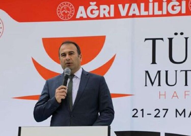 Ağrı İl Kültür ve Turizm Müdürü 'çocuk istismarı'ndan gözaltına alındı 1 Ağrı İl Kültür ve Turizm Müdürü ‘çocuk istismarı’ndan gözaltına alındı