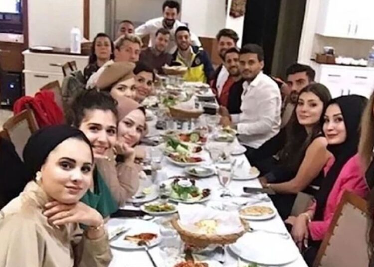 Fenomenlerin el konulan mal varlıkları satışa çıkarılacak 1 Fenomenlerin el konulan mal varlıkları satışa çıkarılacak