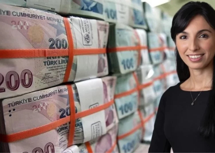Pahalılıktan kiralık ev bulamayınca annesinin yanına taşınmış 1 Pahalılıktan kiralık ev bulamayınca annesinin yanına taşınmış