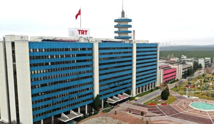 İktidarın yayın organı TRT halkın cebinden 8 milyar aldı