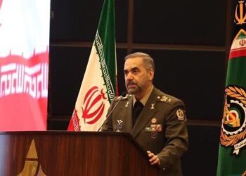 طهران تحذر واشنطن من تشكيل تحالف دولي في البحر الأحمر
