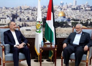 وزير الخارجية الإيراني يلتقي هنية في الدوحة