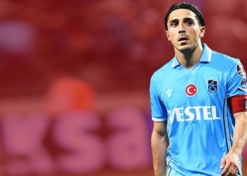 Kamil Aslan, yaklaşmakta olan Abdülkadir Ömür krizini bir ay önce yazmıştı