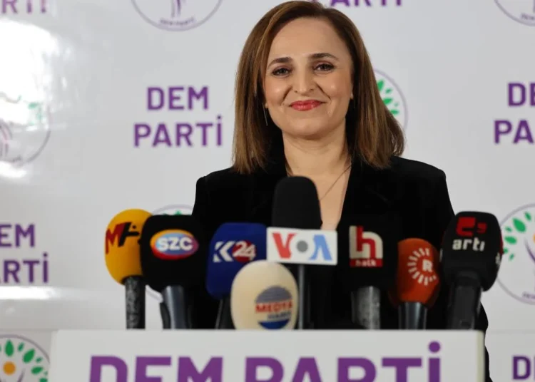 DEM Parti Sözcüsü Doğan: Yerel seçim için herhangi bir partiyle güç birliği kararı yok 1 DEM Parti Sözcüsü Doğan: Yerel seçim için herhangi bir partiyle güç birliği kararı yok