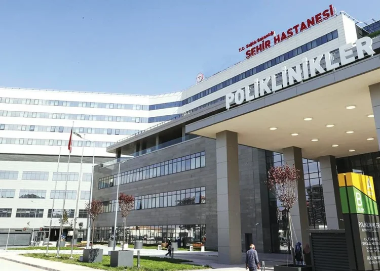 Sahibinden satılık kelepir hastane! Şehir hastaneleri Körfez’e gidiyor 1 Sahibinden satılık kelepir hastane! Şehir hastaneleri Körfez’e gidiyor