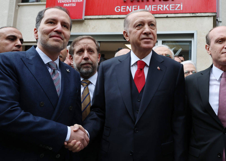 'İttifak' görüşmesinin detayları ortaya çıktı: AKP ne teklif etti, Yeniden Refah ne istedi? 1 ‘İttifak’ görüşmesinin detayları ortaya çıktı: AKP ne teklif etti, Yeniden Refah ne istedi?