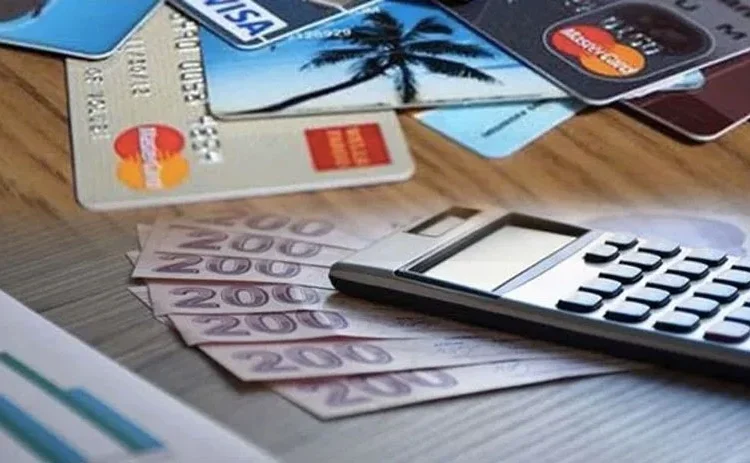 Bankalardan kredi kartı uyarısı: Altın ve döviz alırsanız kapatırız 1 Bankalardan kredi kartı uyarısı: Altın ve döviz alırsanız kapatırız