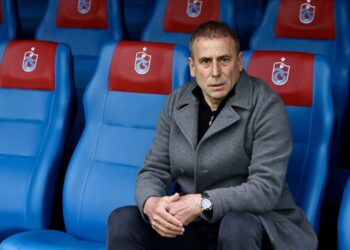 Kamil Aslan yazdı… Trabzonspor’da sıra Abdullah Avcı’da mı?