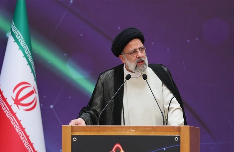 أول تعليق من الرئيس الإيراني على هجوم كرمان 1 أول تعليق من الرئيس الإيراني على هجوم كرمان