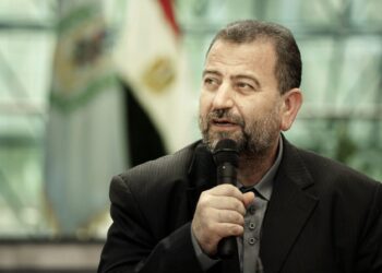 من هو العاروري رجل “حماس” الثاني الذي اغتيل في بيروت؟