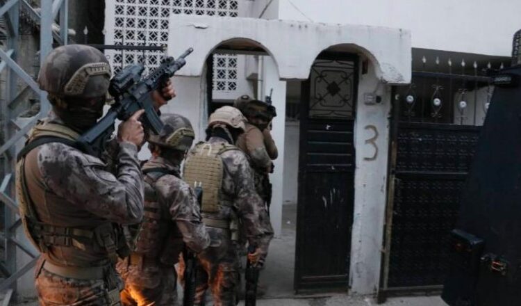 تركيا.. اعتقال 147 شخصا مشتبها بانتمائهم لتنظيم 1 تركيا.. اعتقال 147 شخصا مشتبها بانتمائهم لتنظيم