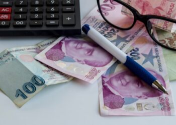 SSK ve Bağ-Kur emeklileri müjde! Zam kararı Resmi Gazete’de yayımlandı
