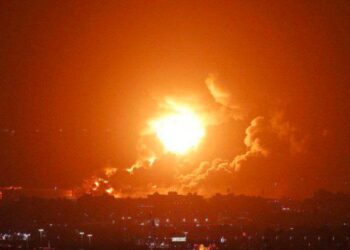 مسؤولان أميركيان: أميركا تقصف أهدافا مرتبطة بإيران في اليمن
