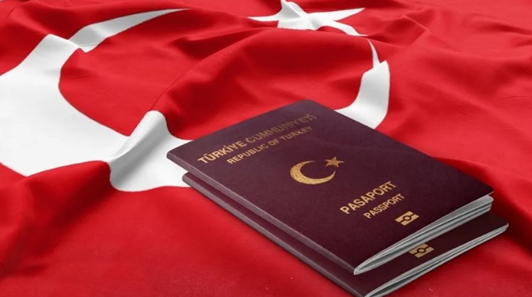 عودة العمل بملفات تجنيس السوريين في تركيا.. ما وراء ذلك؟ 1 عودة العمل بملفات تجنيس السوريين في تركيا.. ما وراء ذلك؟