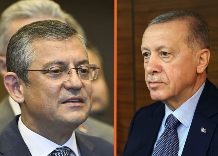 لقاء وصف بـ"التاريخي" بين أوزيل وأردوغان 1 لقاء وصف بـ”التاريخي” بين أوزيل وأردوغان