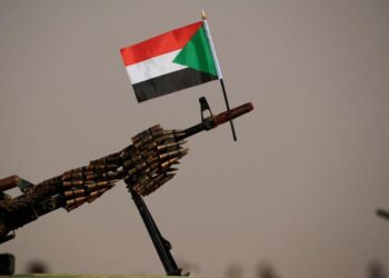 معارك بين الجيش السوداني وقوات الدعم السريع بالفاشر تخلف أوضاعا كارثية