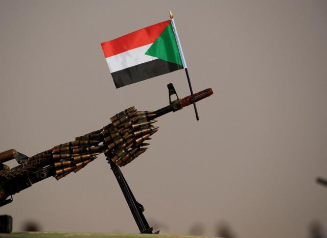 معارك بين الجيش السوداني وقوات الدعم السريع بالفاشر تخلف أوضاعا كارثية 1 معارك بين الجيش السوداني وقوات الدعم السريع بالفاشر تخلف أوضاعا كارثية