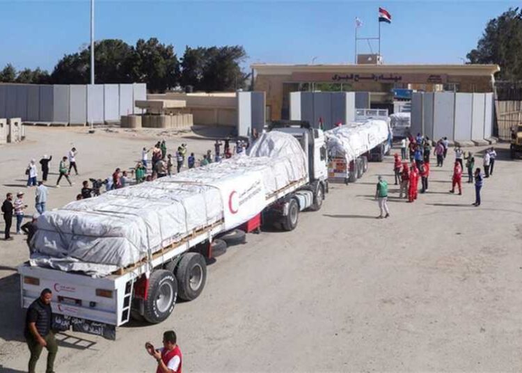 "الغارديان" تكشف خطة سرية لتخريب مساعدات غزة.. 1 “الغارديان” تكشف خطة سرية لتخريب مساعدات غزة..