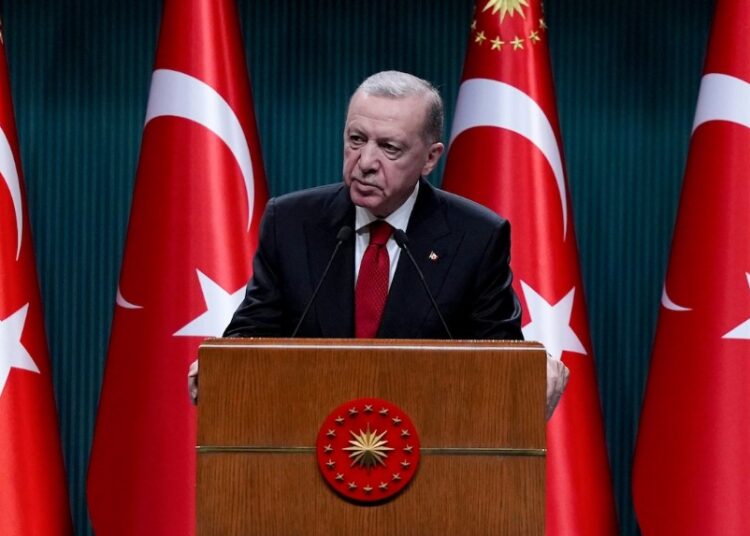 "لا دولة آمنة".. أردوغان يحذر من جرائم الاحتلال ويصف نتنياهو بـ"مصاص الدماء" 1 “لا دولة آمنة”.. أردوغان يحذر من جرائم الاحتلال ويصف نتنياهو بـ”مصاص الدماء”