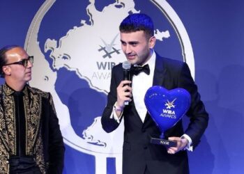 رد ناري على انتقادات حضور الشيف بوراك مهرجان “كان” وحصده جائزة