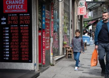 هل ينجح الاقتصاد التركي في جذب المستثمرين متسلحاً بتدفقات قياسية؟