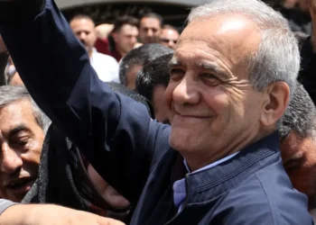 بعد انتخابه رئيسا لإيران.. بزشكيان يتلقى تهنئة قادة وزعماء العالم