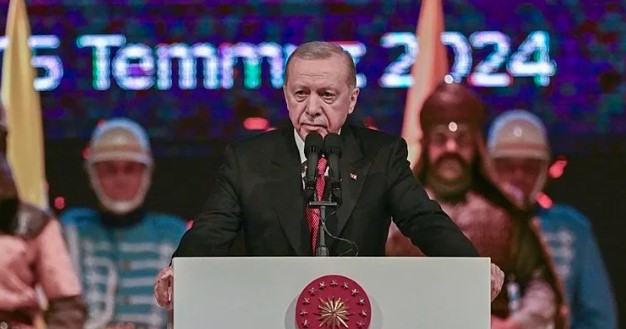 الأتراك يحيون ذكرى انقلاب تموز الفاشل.. بدأ وانتهى بنفس الليلة 1 الأتراك يحيون ذكرى انقلاب تموز الفاشل.. بدأ وانتهى بنفس الليلة