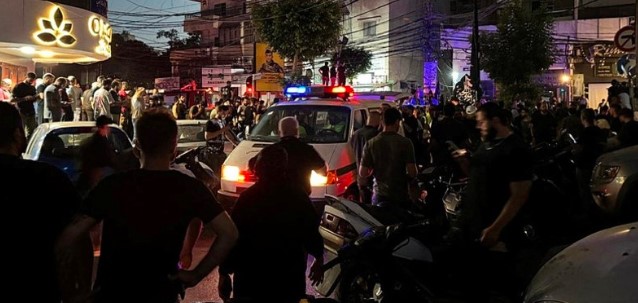غارة على ضاحية بيروت الجنوبية تستهدف قياديا بحزب الله.. ومصيره مجهول 1 غارة على ضاحية بيروت الجنوبية تستهدف قياديا بحزب الله.. ومصيره مجهول