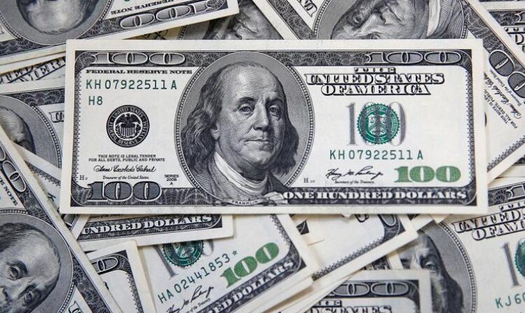 كيف ستؤثر نتيجة الانتخابات الأمريكية على قوة الدولار؟ 1 كيف ستؤثر نتيجة الانتخابات الأمريكية على قوة الدولار؟