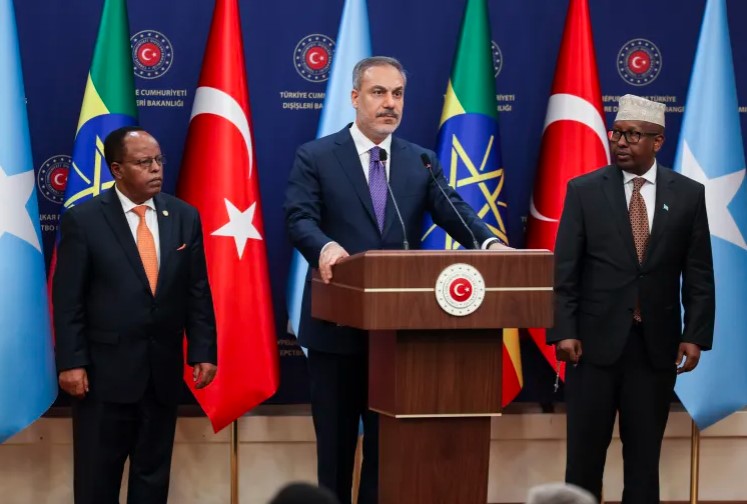 وساطة تركية بين الصومال وإثيوبيا بشأن الخلاف حول ميناء بربرة 1 وساطة تركية بين الصومال وإثيوبيا بشأن الخلاف حول ميناء بربرة