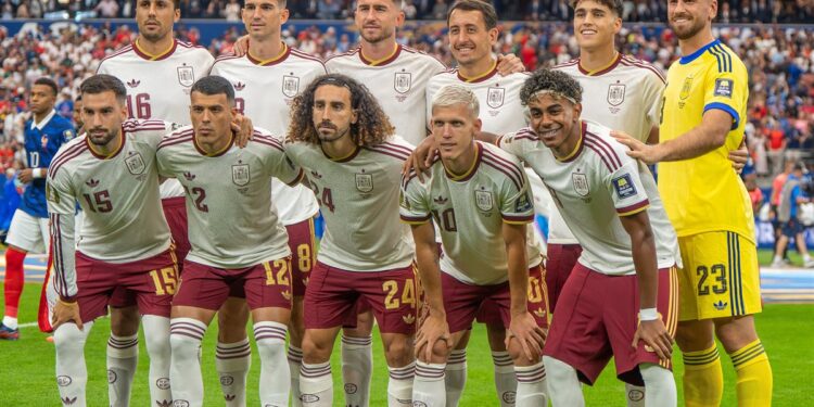 تشكيلة منتخب إسبانيا في كأس العالم 2026 قبل أشهر من عقوبة الفيفا بسبب هتافات معادية للإسلام