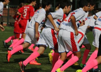İddia: Musevi Lisesi'ne gol atan öğrenciler Nazi selamı verdi 4 İddia: Musevi Lisesi’ne gol atan öğrenciler Nazi selamı verdi