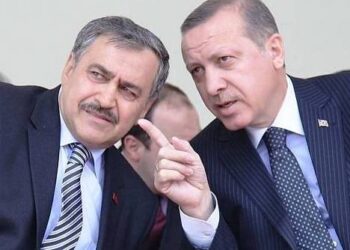 Eski Bakandan Hatay Havalimanı itirafı: DSİ uyarmıştı, sosyal baskıyla yapıldı