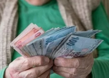 Bayram ikramiyesi ve emekli maaşlarının yatacağı tarih belli oldu