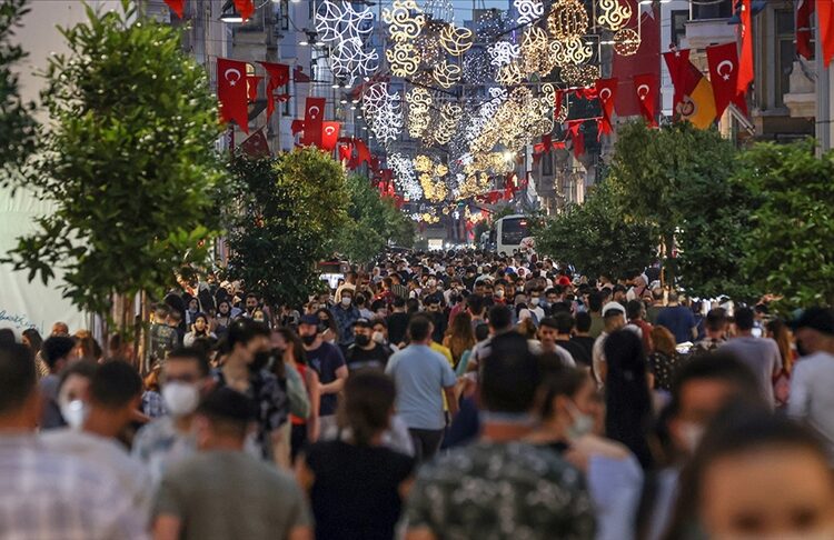 Türkiye, OECD ülkeleri arasında işgücüne katılım oranında sonuncu oldu 1 Türkiye, OECD ülkeleri arasında işgücüne katılım oranında sonuncu oldu