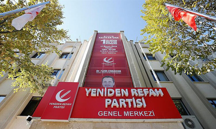 Yeniden Refah Partisi'nin 14 il teşkilatından kritik karar: Erdoğan'a oy vermeyeceğiz 1 Yeniden Refah Partisi’nin 14 il teşkilatından kritik karar: Erdoğan’a oy vermeyeceğiz