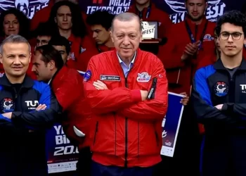 Türkiye'nin ilk uzay yolcuları belli oldu 9 Türkiye’nin ilk uzay yolcuları belli oldu