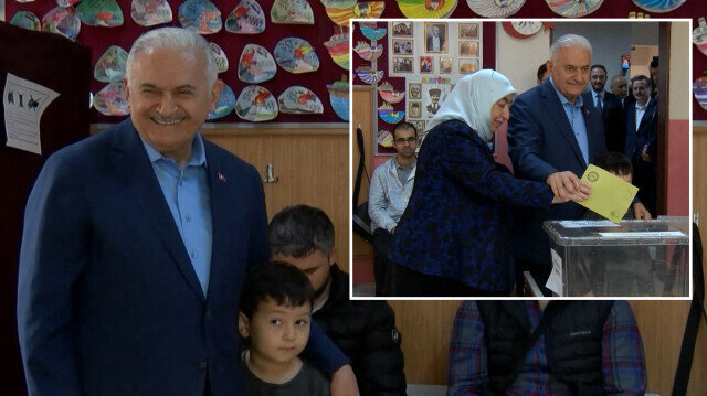 Binali Yıldırım'dan kabinden geç çıkan eşine: Hanım ne oldu, karar veremedin mi? 1 Binali Yıldırım’dan kabinden geç çıkan eşine: Hanım ne oldu, karar veremedin mi?