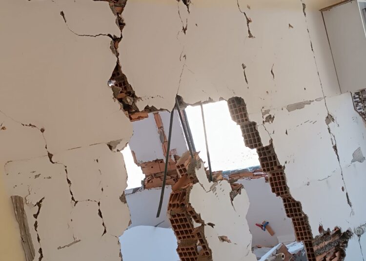 Önce ‘ağır hasarlı’ dendi, sonra ‘hafif’e çevrildi