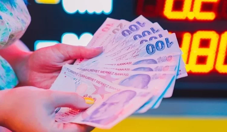 ABD’nin beş büyük bankasından seçim ve dolar tahminleri 1 ABD’nin beş büyük bankasından seçim ve dolar tahminleri