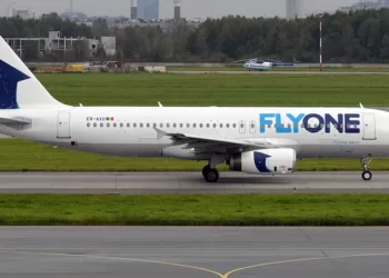 ‘Türkiye, Ermenistan’dan kalkan FlyOne uçak seferlerine hava sahasını kapattı’