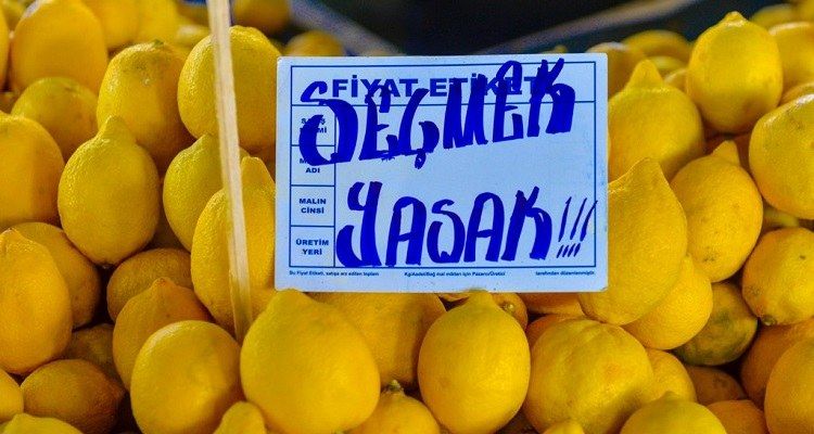 Üreticide 2,50 TL olan limon, markette 16,84 TL’ye satıldı 1 Üreticide 2,50 TL olan limon, markette 16,84 TL’ye satıldı