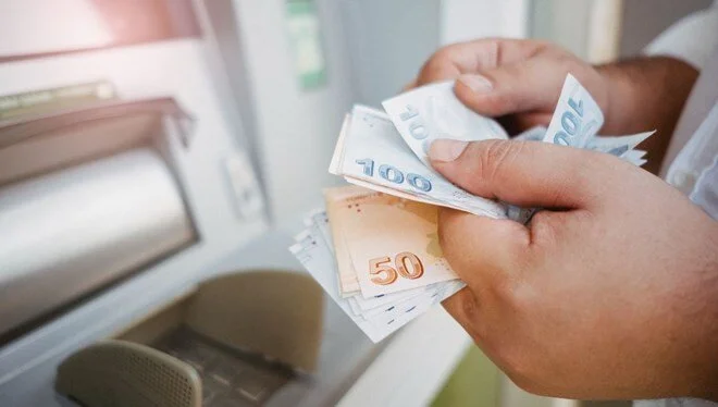 Merkez Bankası'ndan kredi kartıyla avans çekimi için yeni karar 1 Merkez Bankası’ndan kredi kartıyla avans çekimi için yeni karar