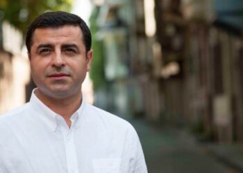 Demirtaş’tan ‘idam’ çağrılarına yanıt: Siz benim ceketimi bile asamazsınız