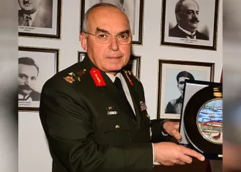 Erdoğan, Orgeneral Avsever’i ‘geçici’ Genelkurmay Başkanı olarak atadı