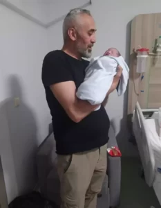 Kızını üniversite sınavına yetiştirmek isterken öldü 2 Kızını üniversite sınavına yetiştirmek isterken öldü