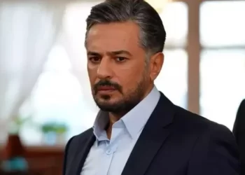 Emre Altuğ da emeklilikte yaşa takılmış