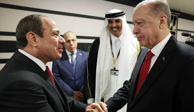 “Darbecilerle aynı masaya oturmam” dediğini unuttu, Türkiye’ye davet etti 1 “Darbecilerle aynı masaya oturmam” dediğini unuttu, Türkiye’ye davet etti